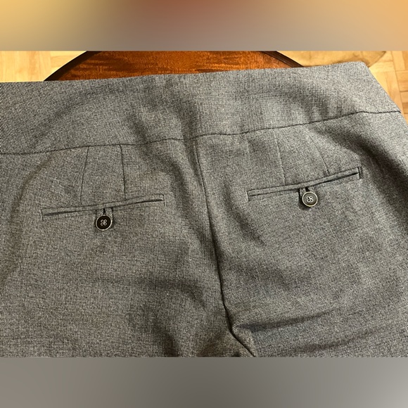 White House Black Market trouser pants. Wide leg, high rise, 2 pockets. Grey. 10 - Picture 7 of 14